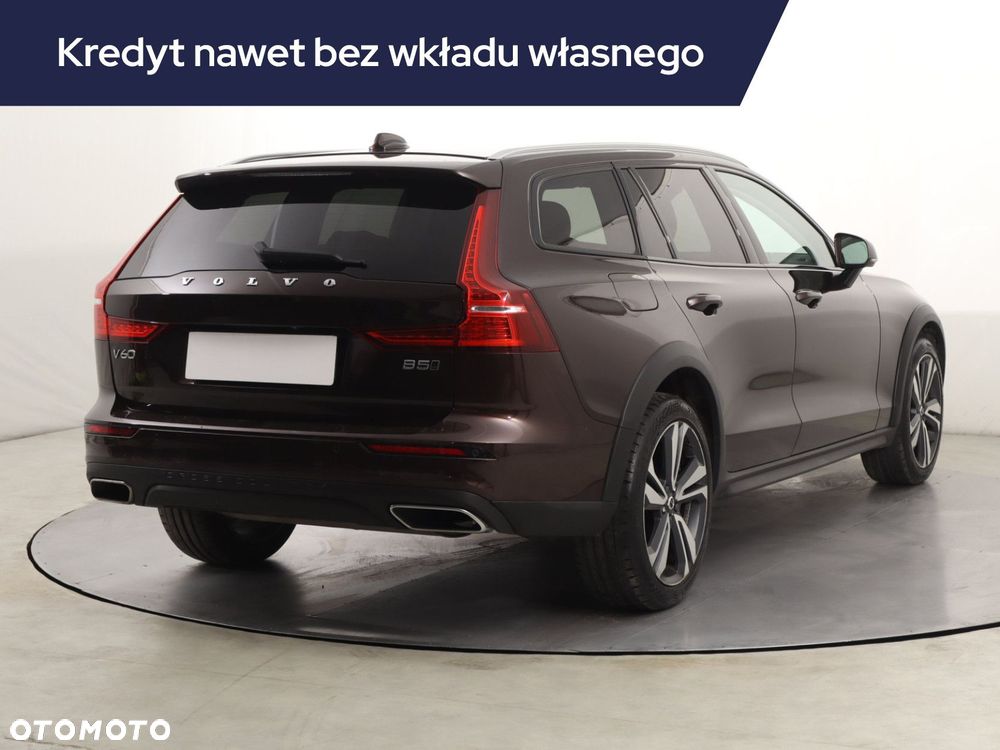 Volvo V60 Cross Country - 7