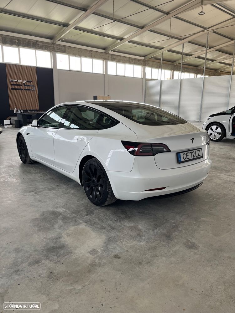 Tesla Model 3 Standard Range Plus RWD - 3