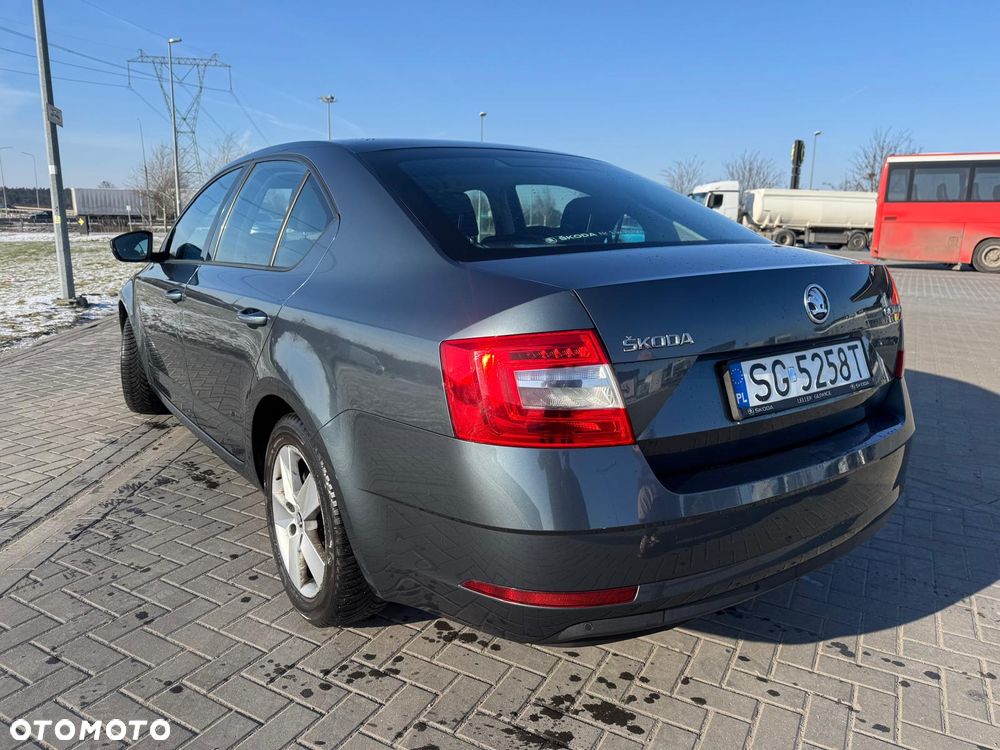 Skoda Octavia - 7