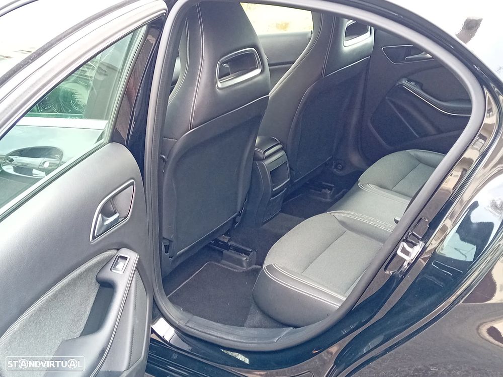 Mercedes-Benz A 180 d AMG Line Aut. - 7