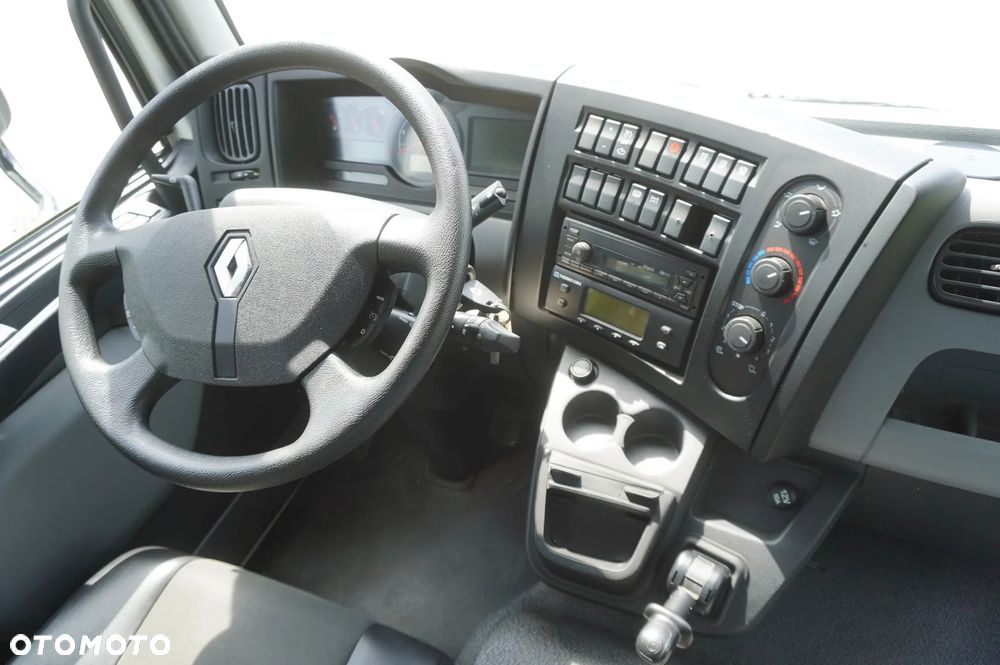 Renault D13 / 90 tys. km!!! / Chłodnia hakowa / Thermoking T800R / 2 sztuki - 26