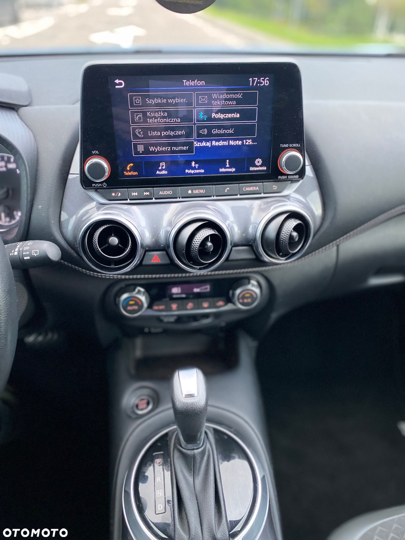 Nissan Juke 1.0 DIG-T N-Connecta DCT - 16
