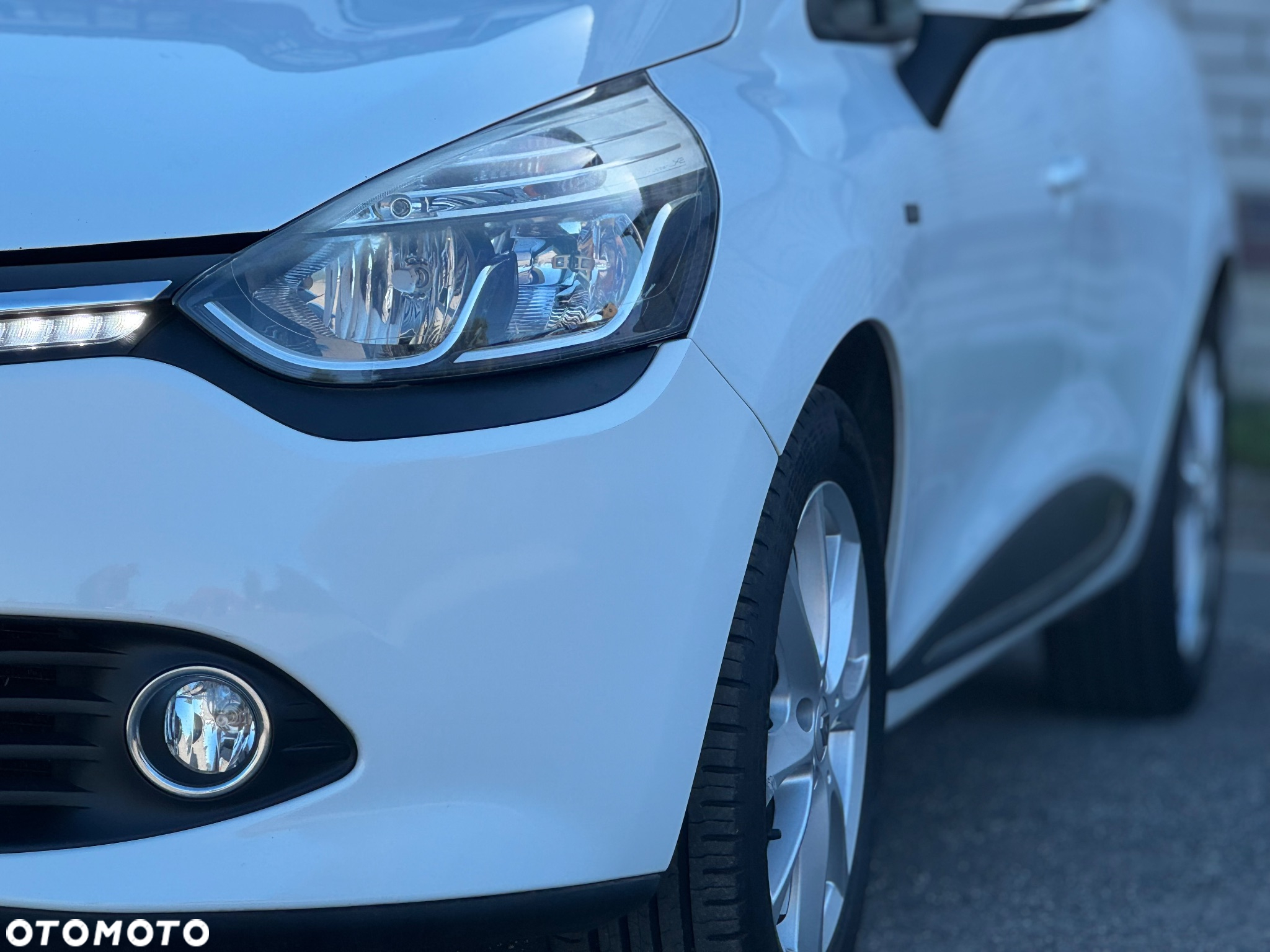 Renault Clio - 35