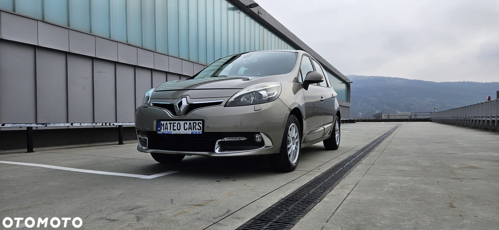 Renault Grand Scenic Gr 1.6 dCi Energy Bose Edition - 40