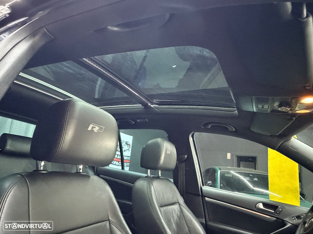 VW Tiguan 2.0 TDI DPF BlueMotion Exclusive - 10