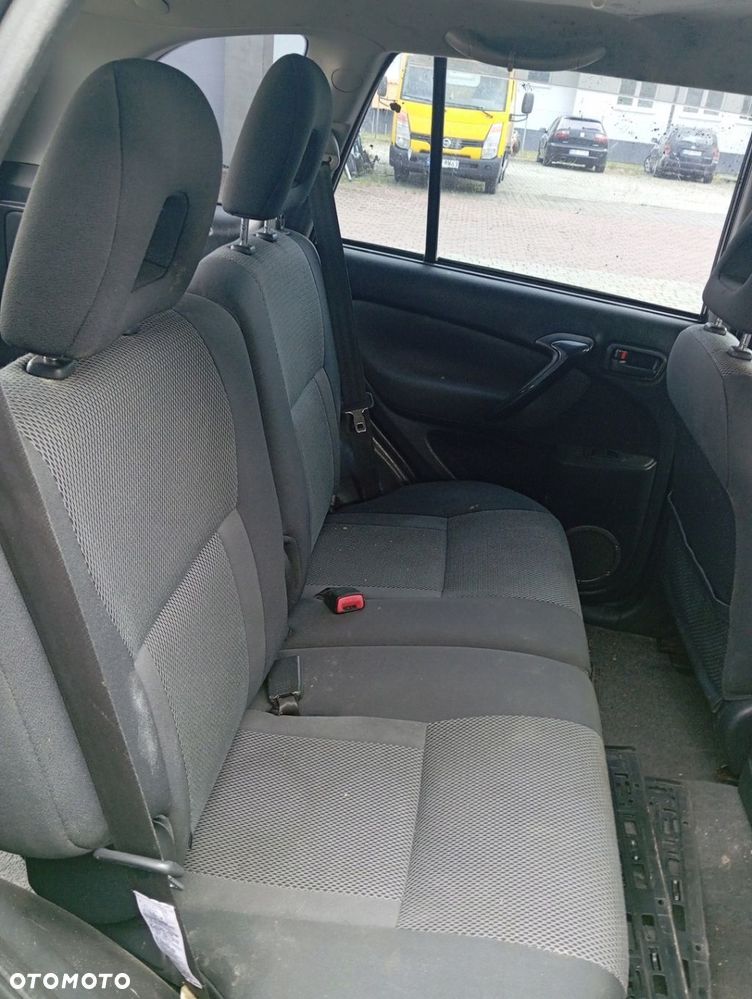 TOYOTA RAV4 II LIFT 5D KANAPA TYLNA TYŁ PASY - 1