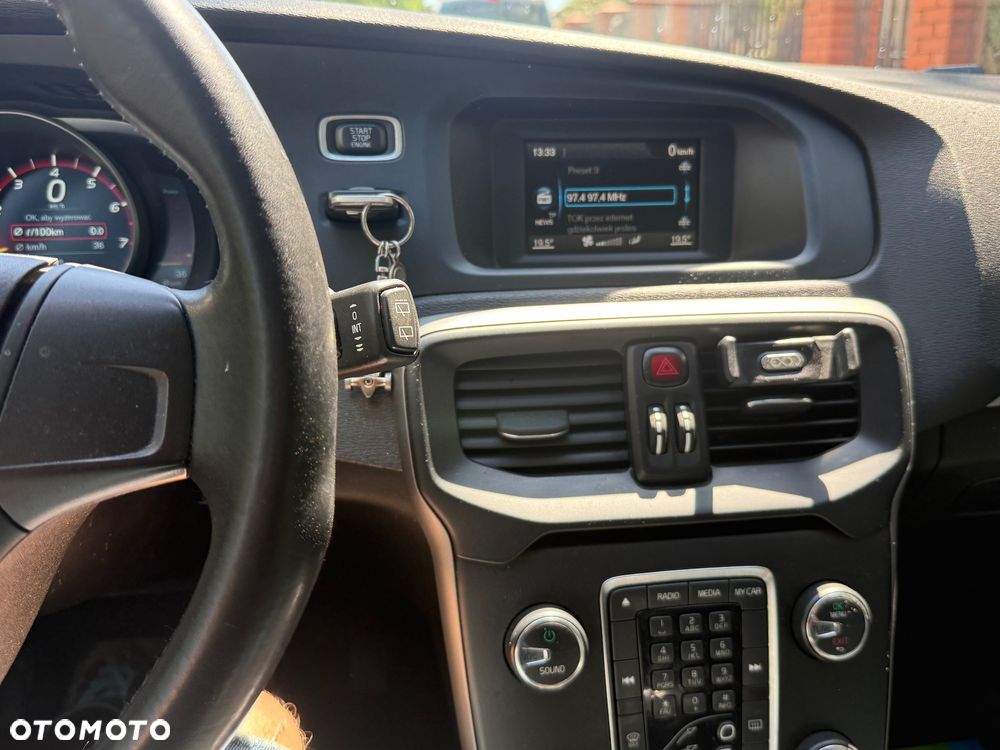 Volvo V40 - 17