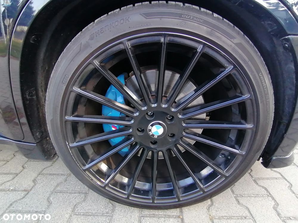 BMW X6M ver-standard - 22