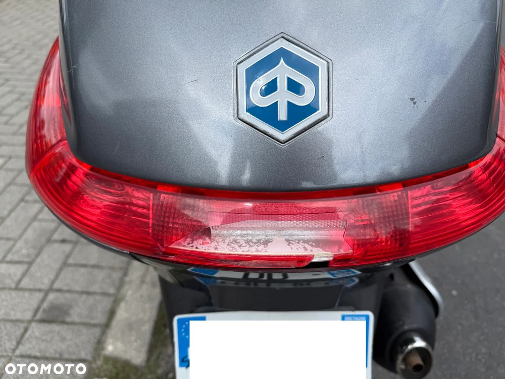 Piaggio X8 - 15
