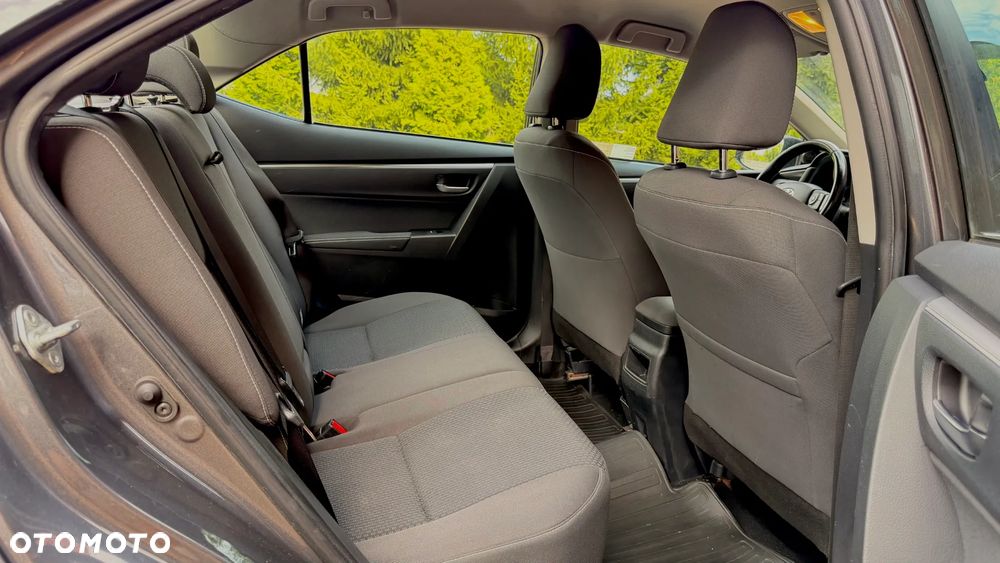 Toyota Corolla 1.6 Premium MS - 19