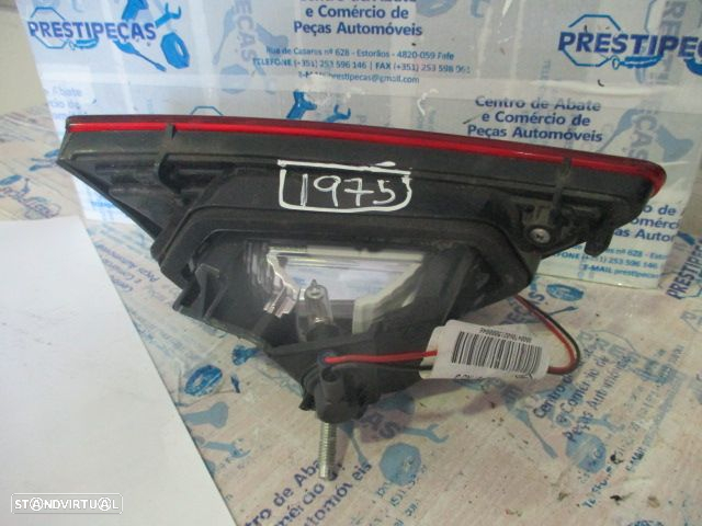 Farol Tras STOP1975 RENAULT CLIO 4 2015 5P MALA DRT MAKO RENAULT CLIO 4 2015 1.5DCI 75CV 5P Preto MALA DRT MAKO - 2