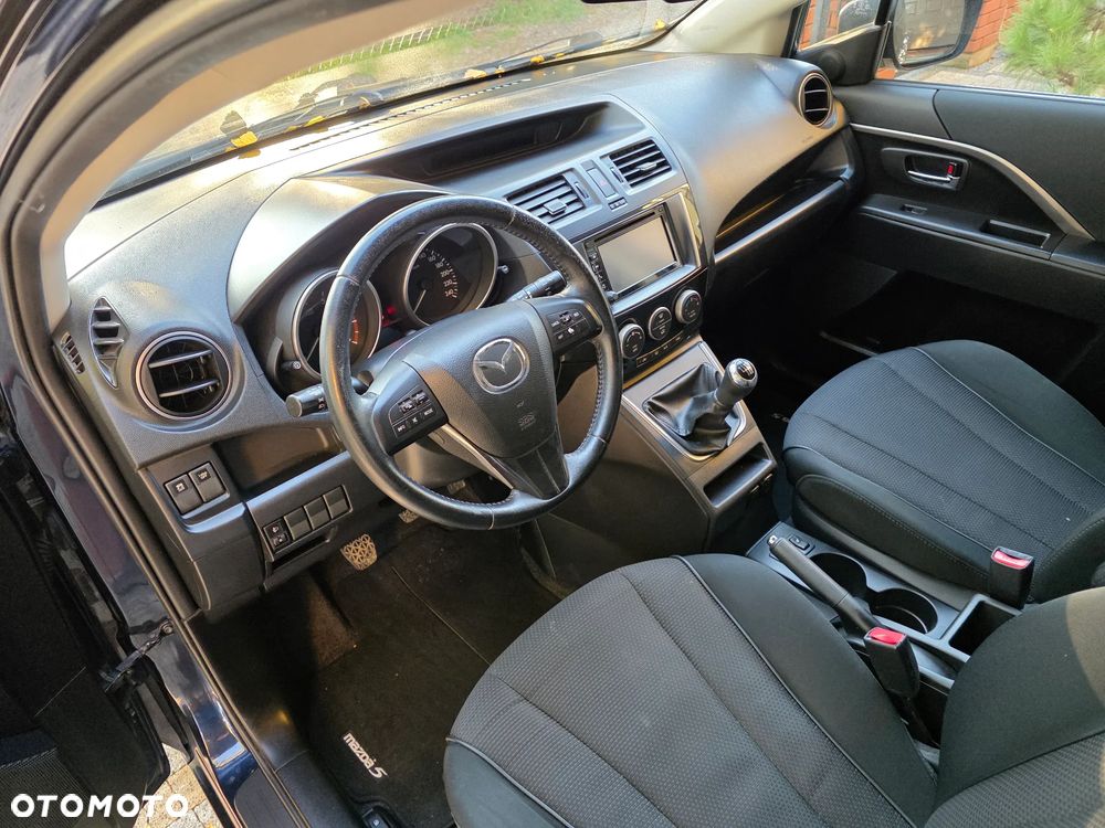 Mazda 5 2.0 Exclusive + - 17
