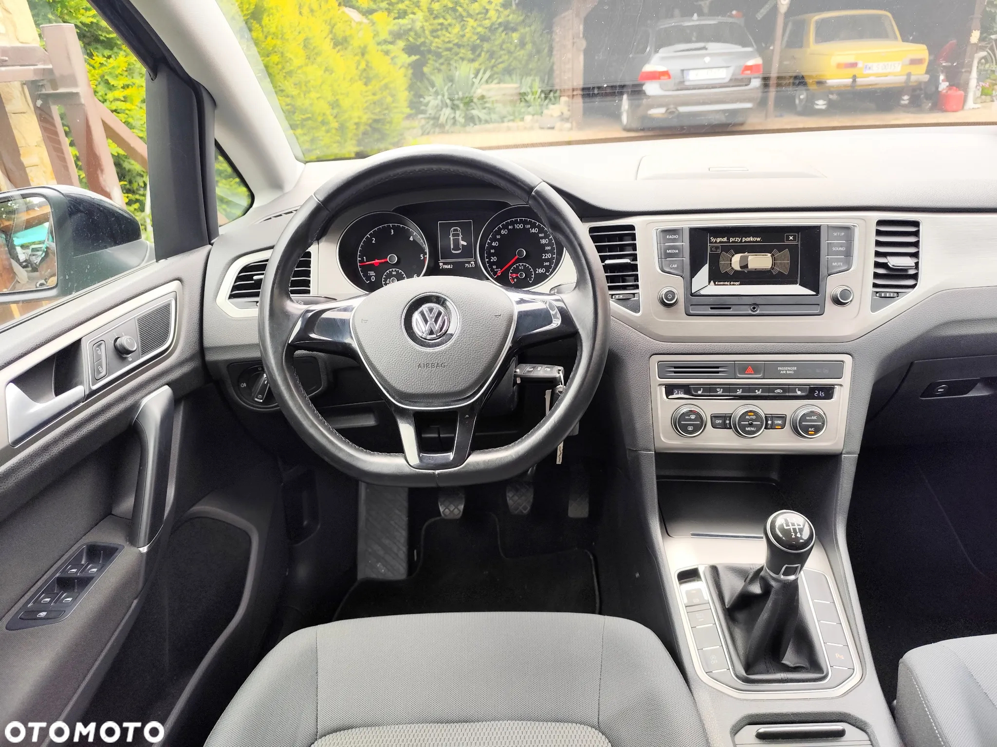 Volkswagen Golf Sportsvan 1.6 TDI BlueMotion Technology Comfortline - 5