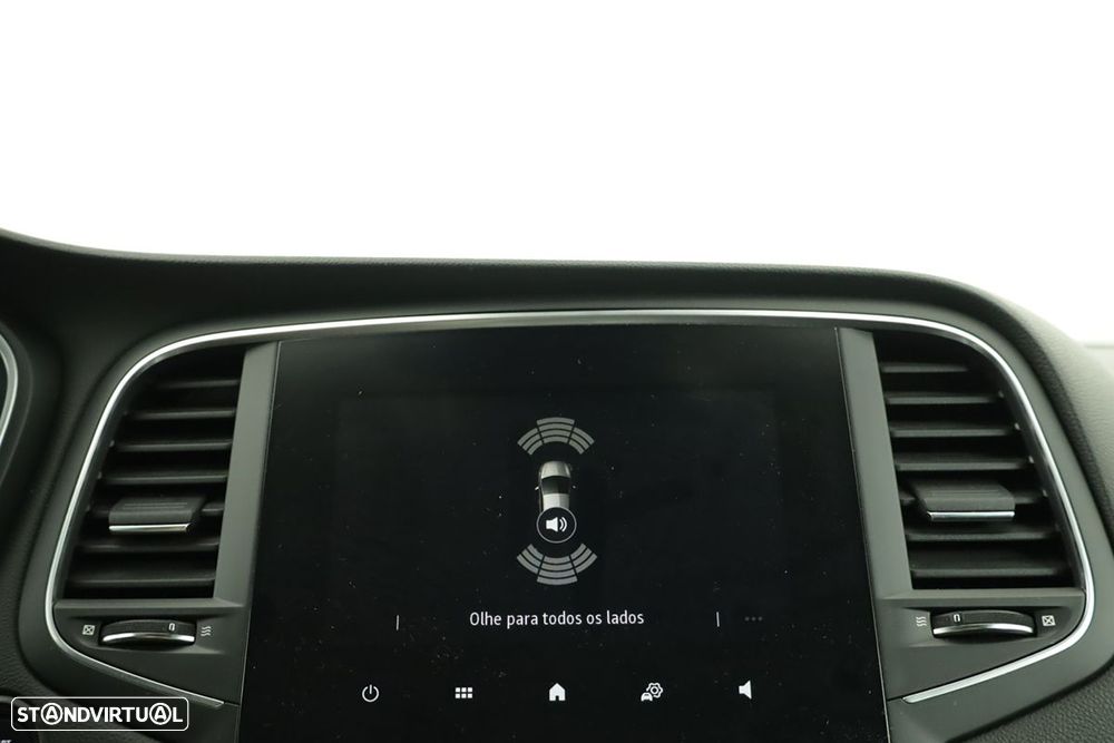 Renault Mégane Sport Tourer - 11