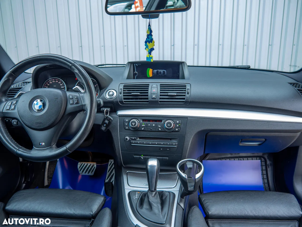 BMW Seria 1 123d DPF Aut. Edition Sport - 36