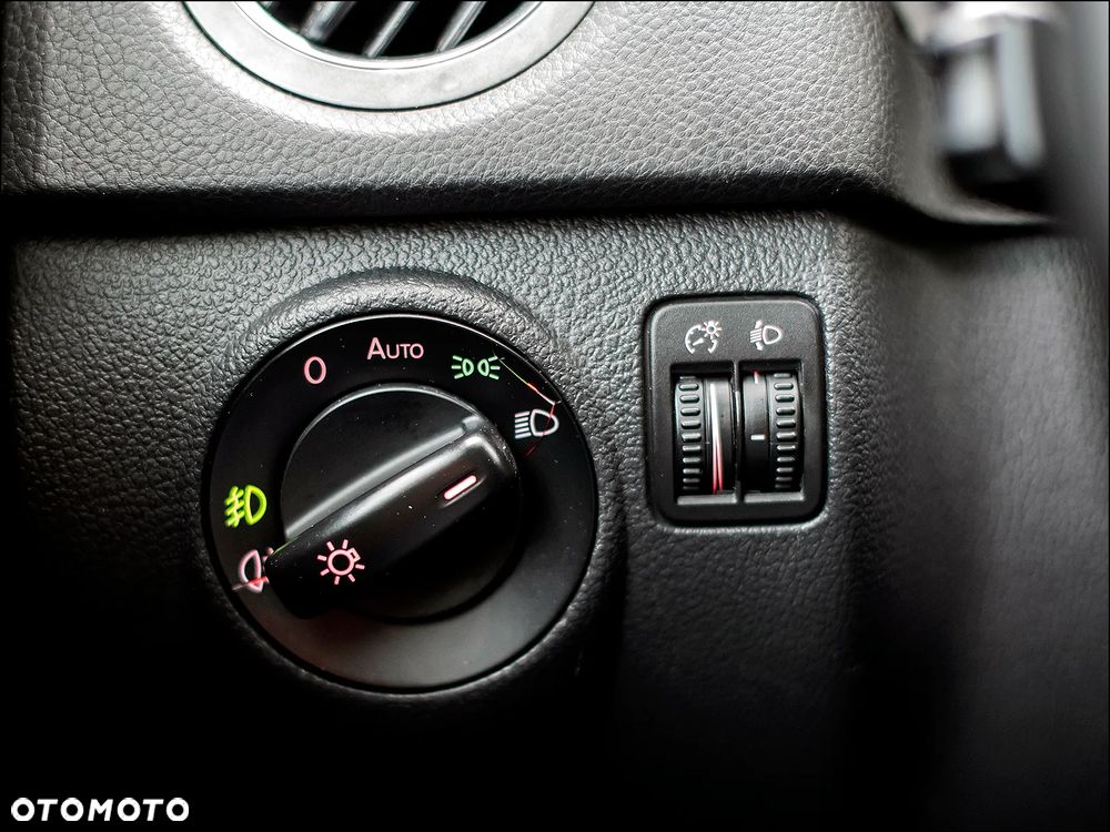 Volkswagen Tiguan - 29