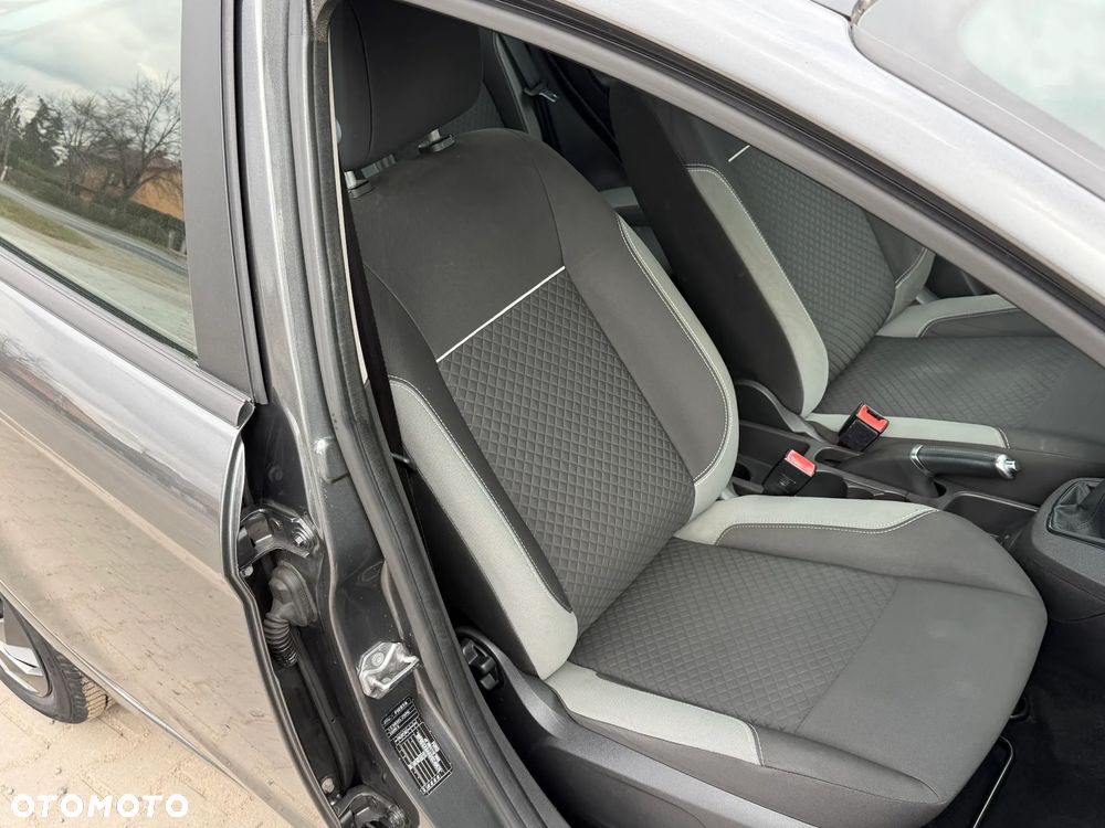 Ford Fiesta 1.5 TDCi SYNC Edition - 14