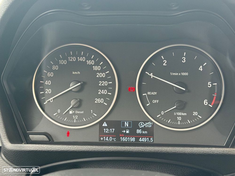 BMW X1 16 d sDrive Line Sport - 32