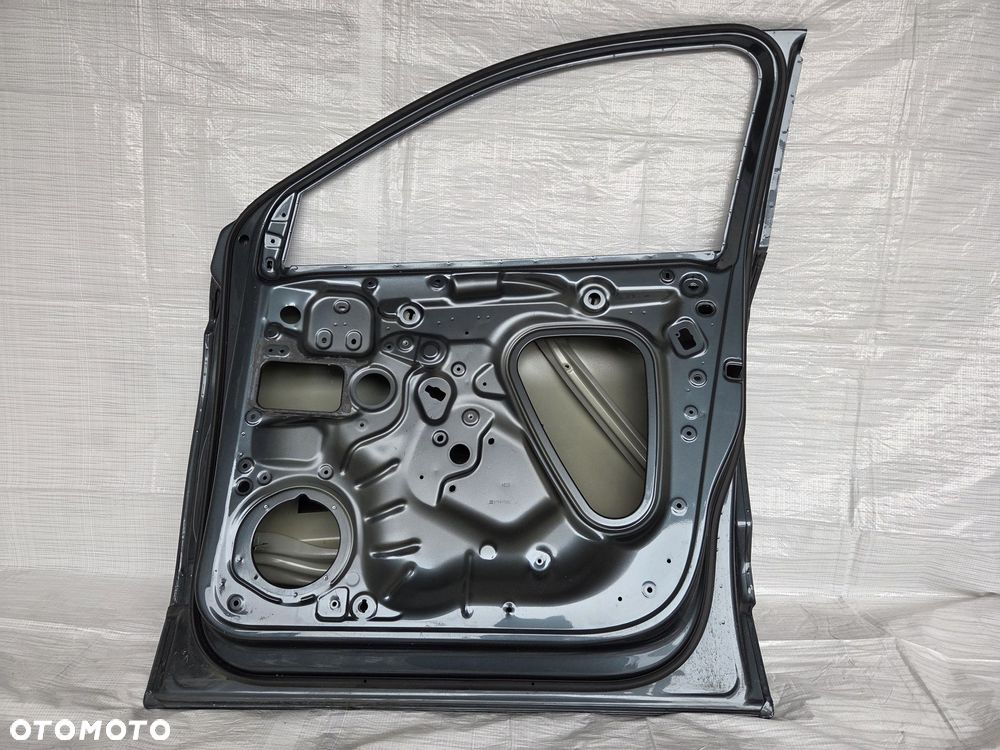 SKODA KAROQ DRZWI PRZÓD PRZEDNIE PRAWE 575831312B - 13