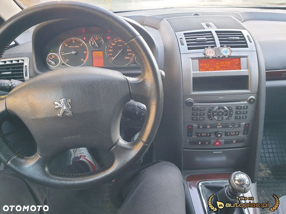 Peugeot 407 2.0 HDI Premium - 16