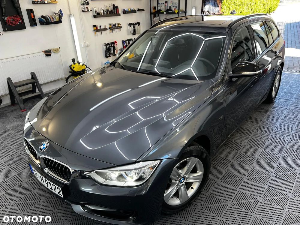 BMW Seria 3 318d DPF Edition Sport - 17