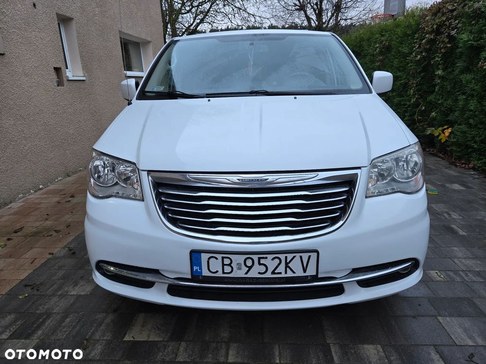 Chrysler Town & Country 3.6 Touring - 2