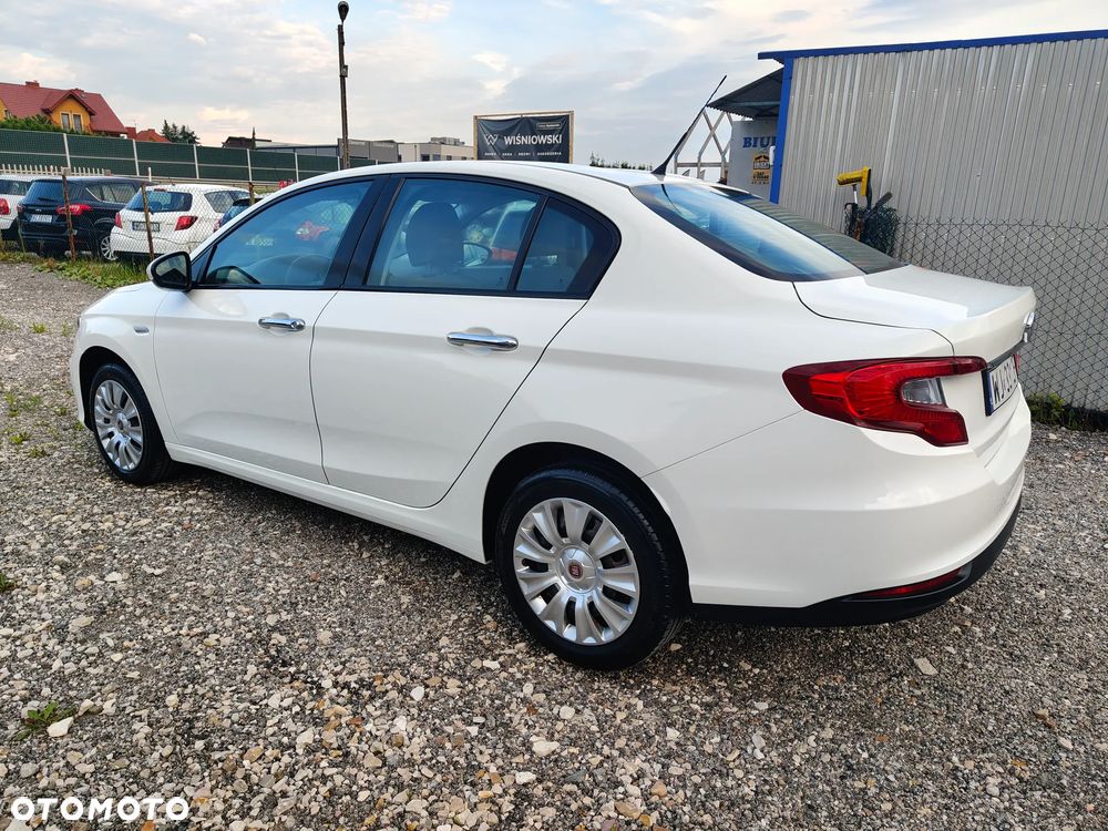 Fiat Tipo 1.6 MultiJet 16v Pop - 3