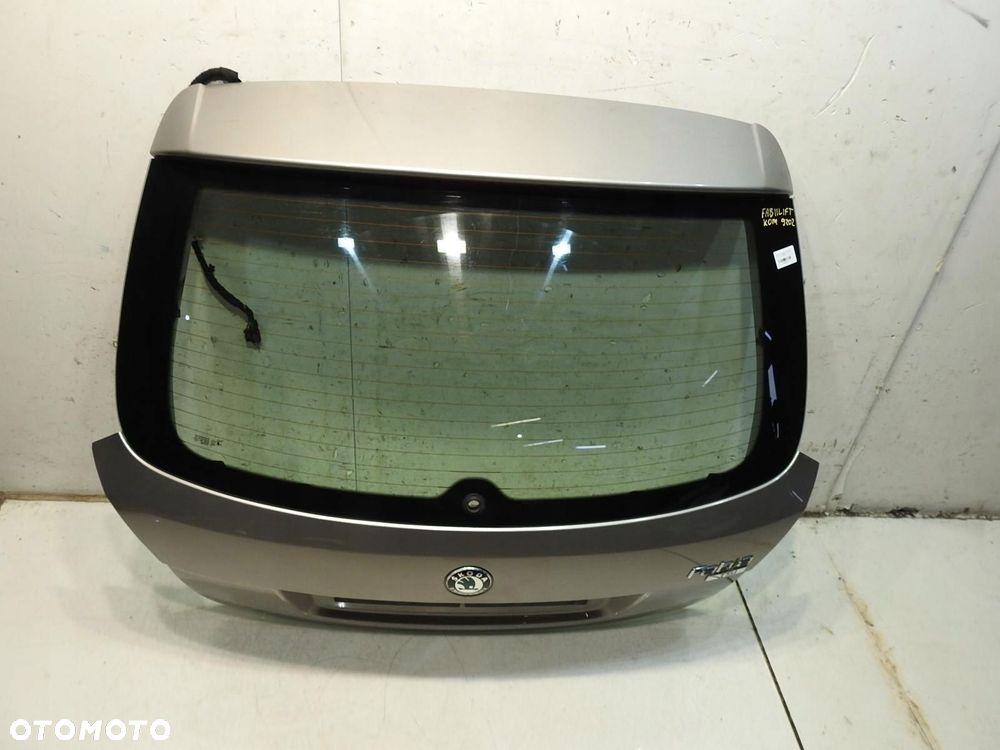 KLAPA BAGAŻNIKA 9202 SKODA FABIA II KOMBI - 10