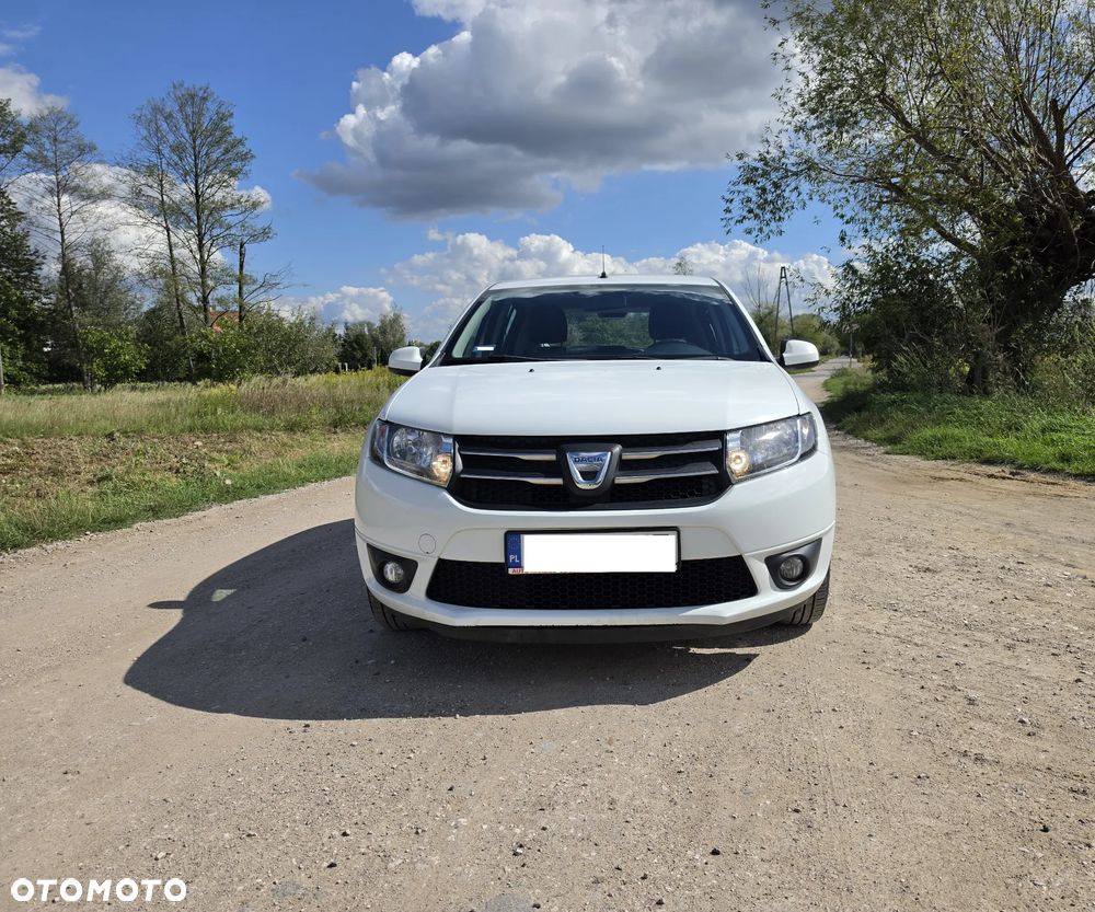 Dacia Sandero 1.2 16V Laureate EU6 - 10