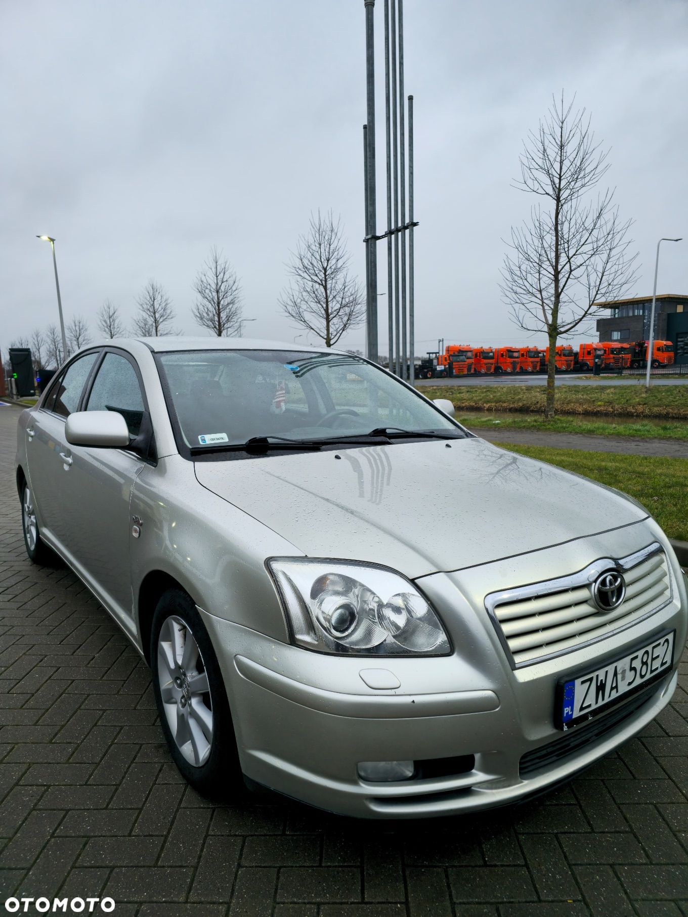 Toyota Avensis 2.0 D-4D - 1
