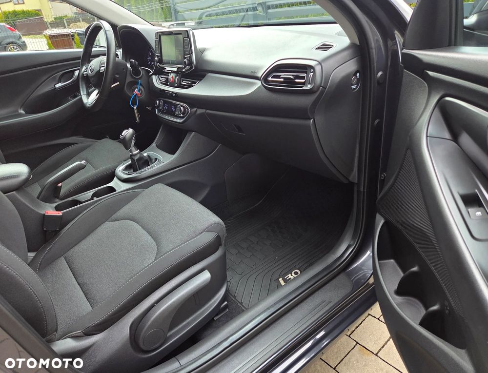 Hyundai i30 1.5 DPI Comfort - 26