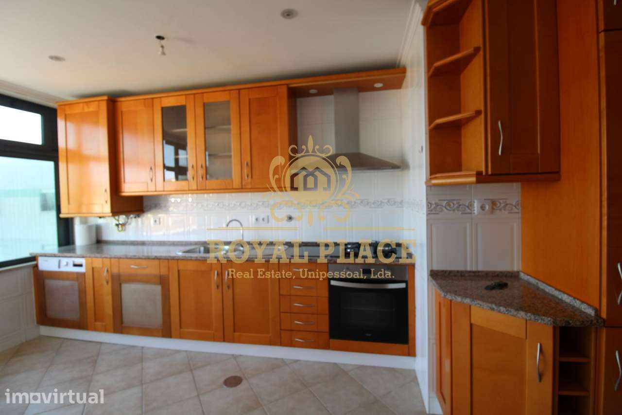 Apartamento T2 Arrifana - ARRENDAMENTO - Grande imagem: 2/20