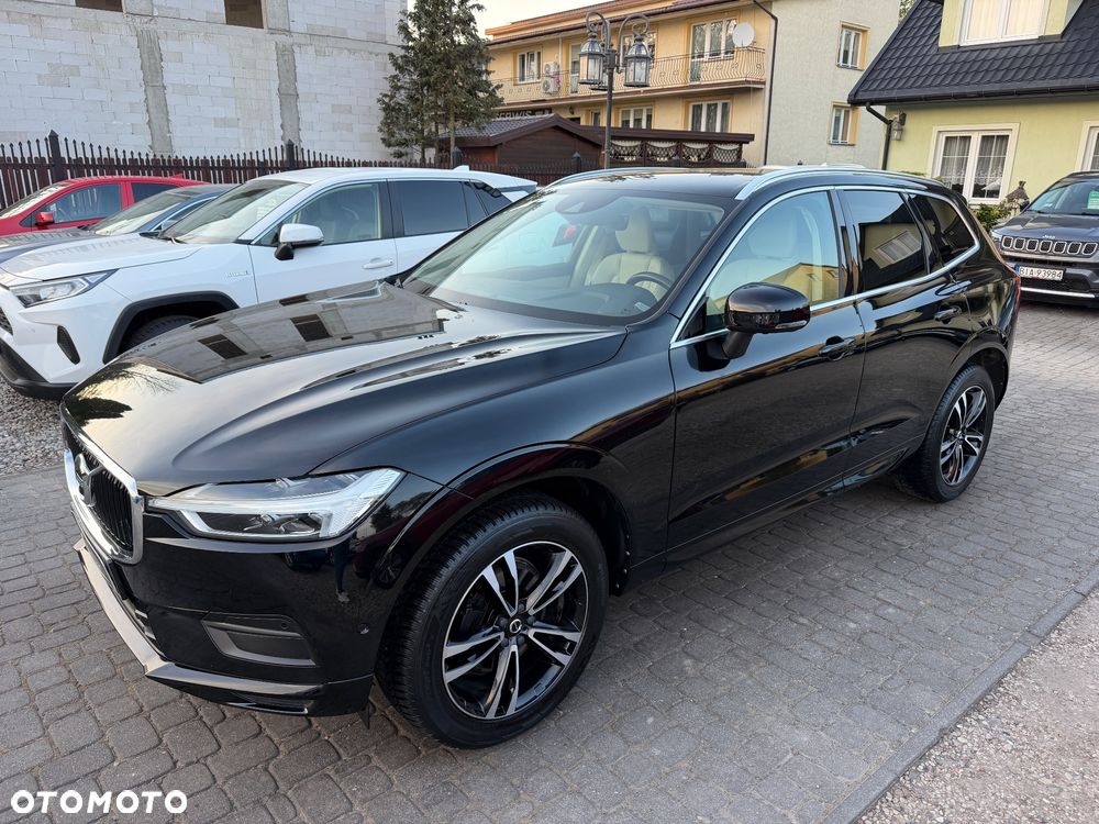Volvo XC 60 D4 Momentum Pro - 25