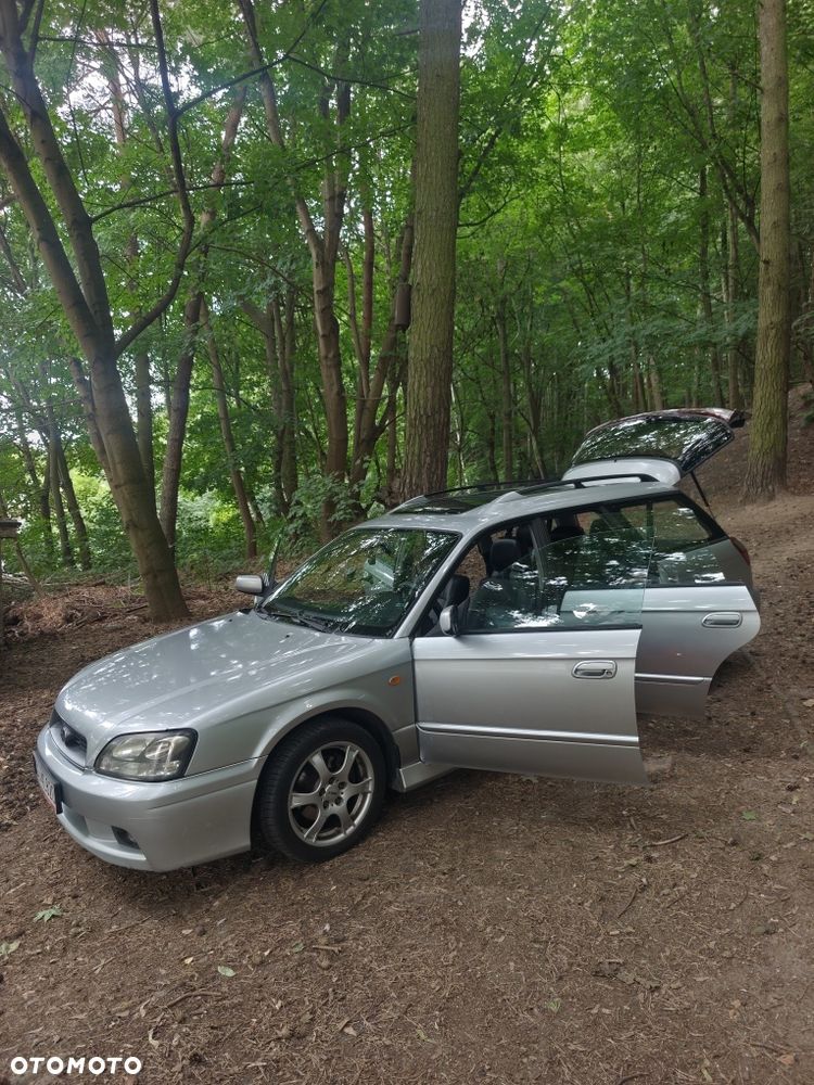 Subaru Legacy - 4