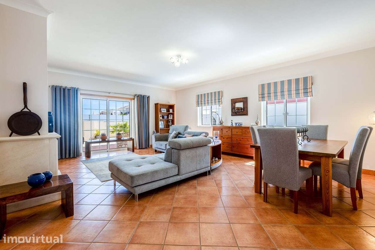 MORADIA MODERNA À VENDA T4 PERTO DA PRAIA, LAGOS - Grande imagem: 5/42