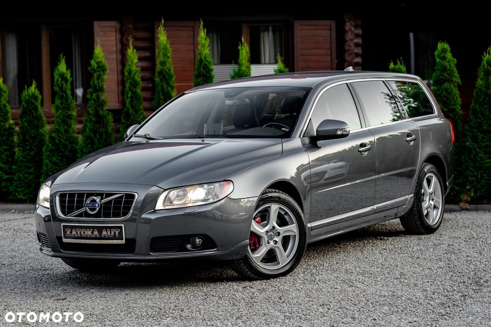Volvo V70 2.0T Powershift Summum - 2