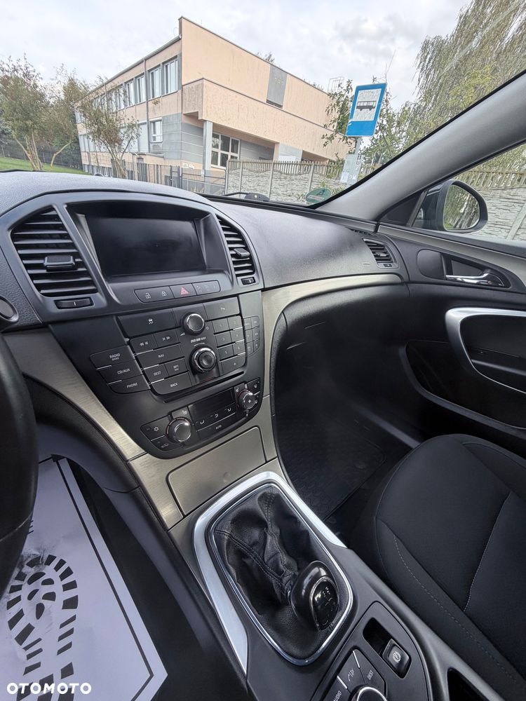 Opel Insignia 1.8 - 18