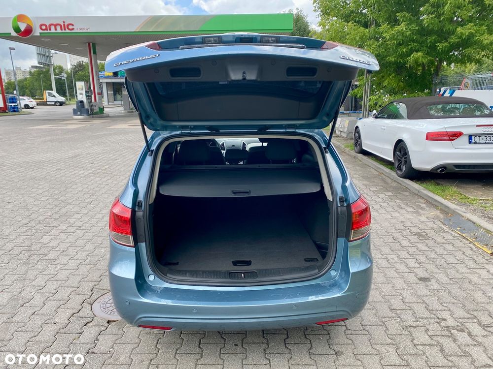 Chevrolet Cruze 1.6 - 9