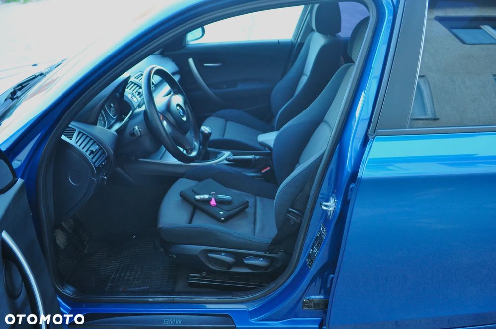 BMW Seria 1 118d - 17