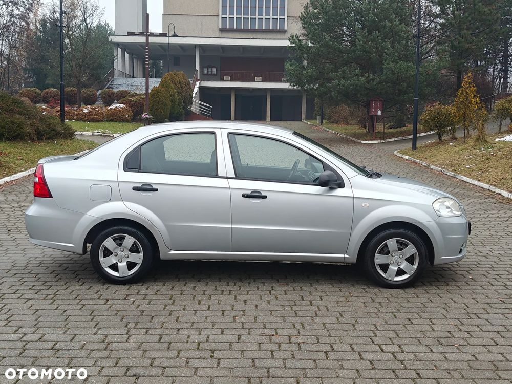 Chevrolet Aveo 1.2 16V Base (swo) - 5