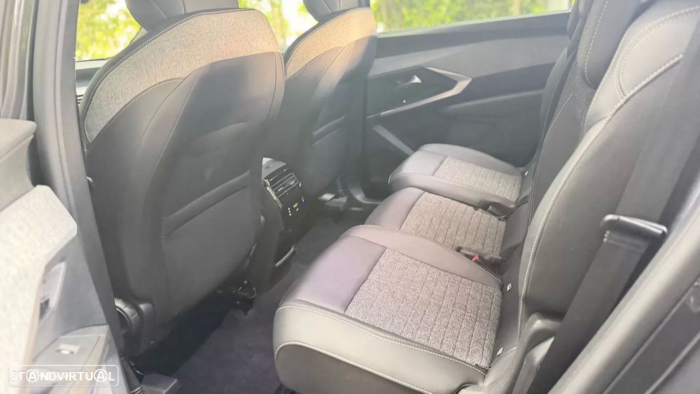 Peugeot 5008 1.2 Hybrid Allure e-DCS6 - 15