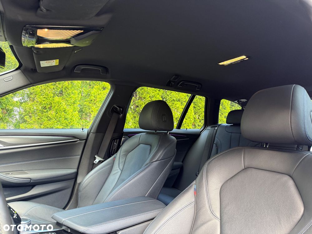 BMW Seria 5 530i GPF M Sport sport - 15