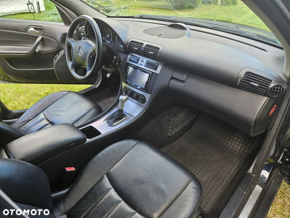 Mercedes-Benz Klasa C 200 Kompressor Automatik Elegance Sport Edition - 11