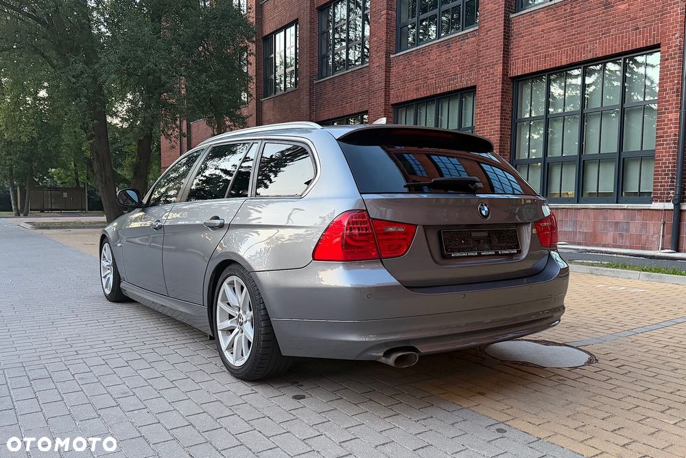BMW Seria 3 - 10