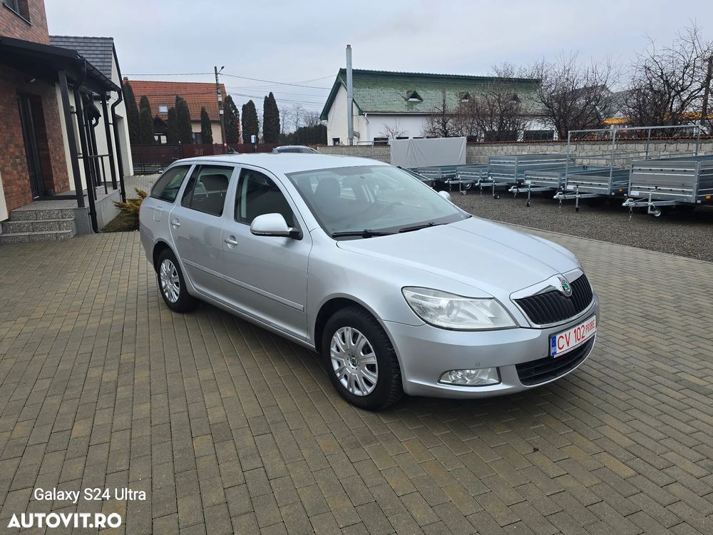 Skoda Octavia 2.0 TDI DPF Ambition - 2