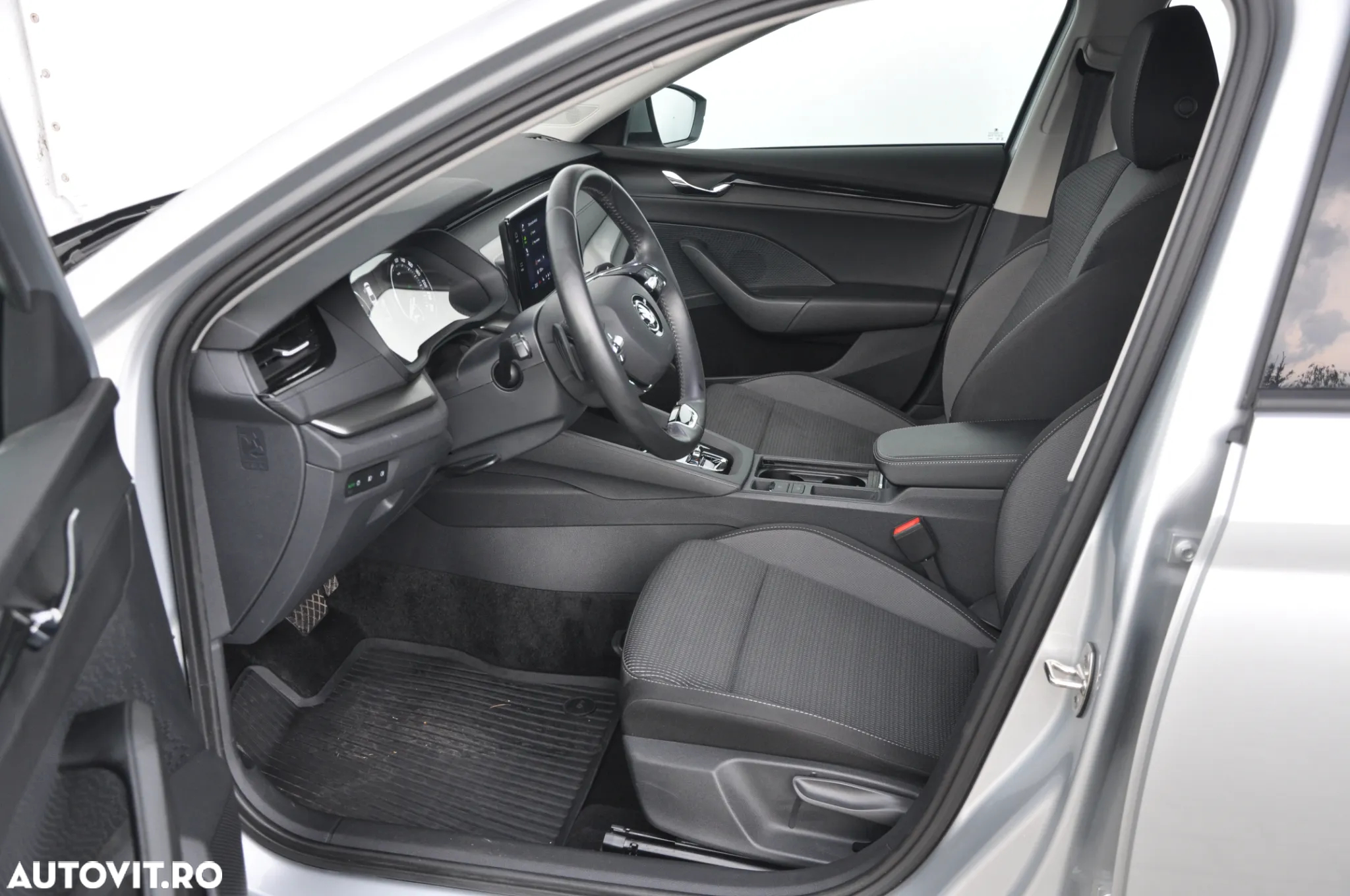 Skoda Octavia 2.0 TDI DSG Ambition - 12