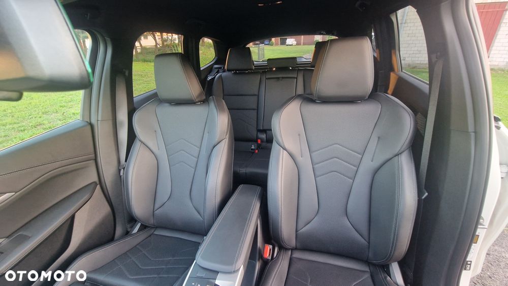 BMW X1 M35i xDrive - 13