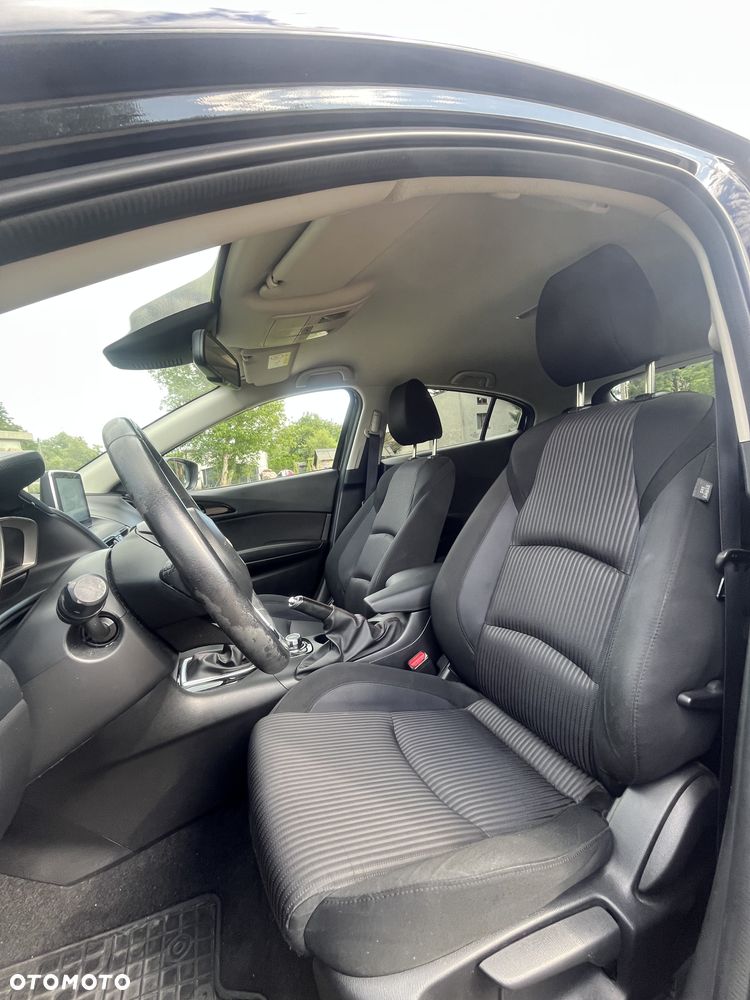 Mazda 3 - 15