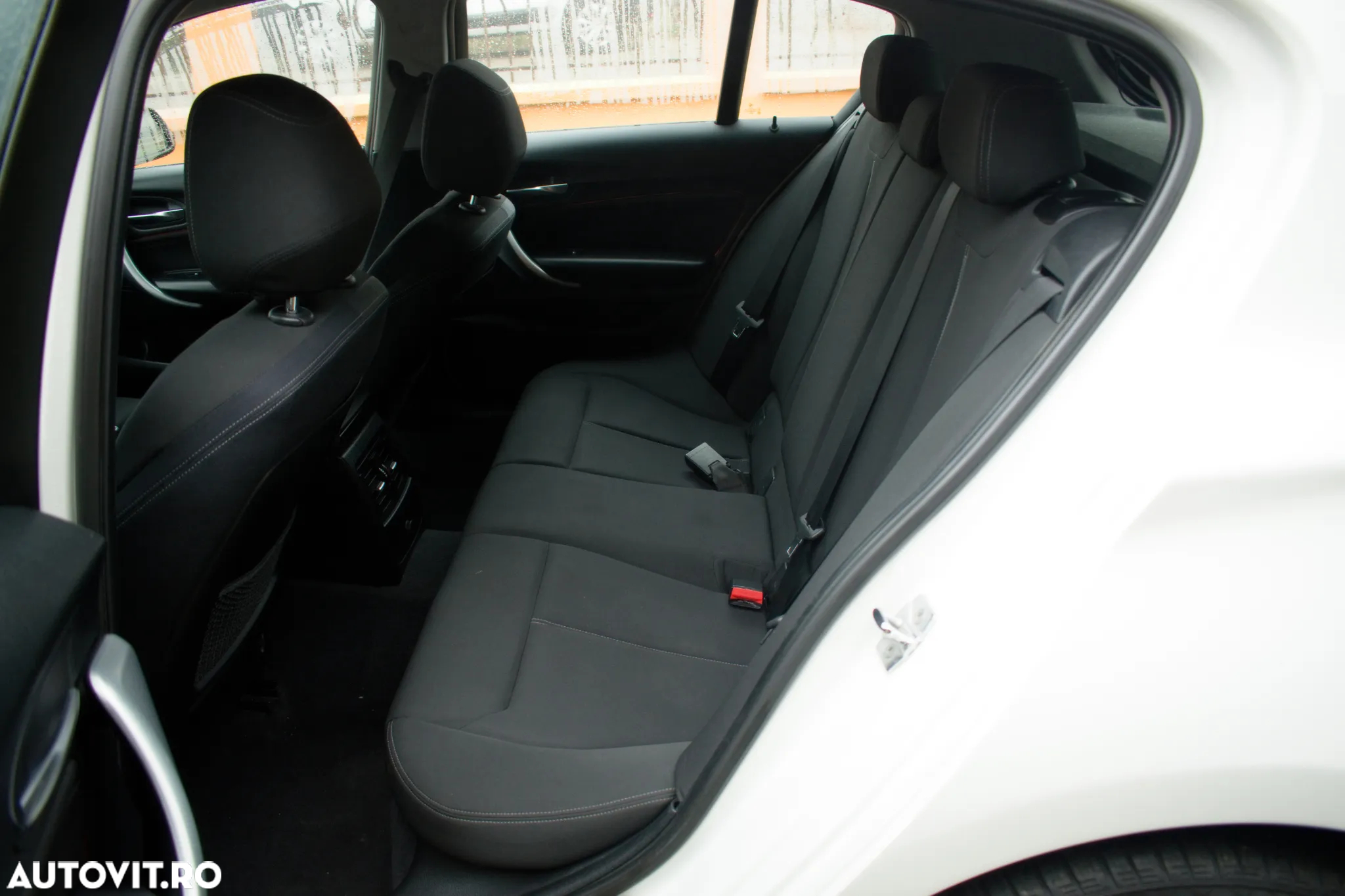 BMW Seria 1 120d - 16
