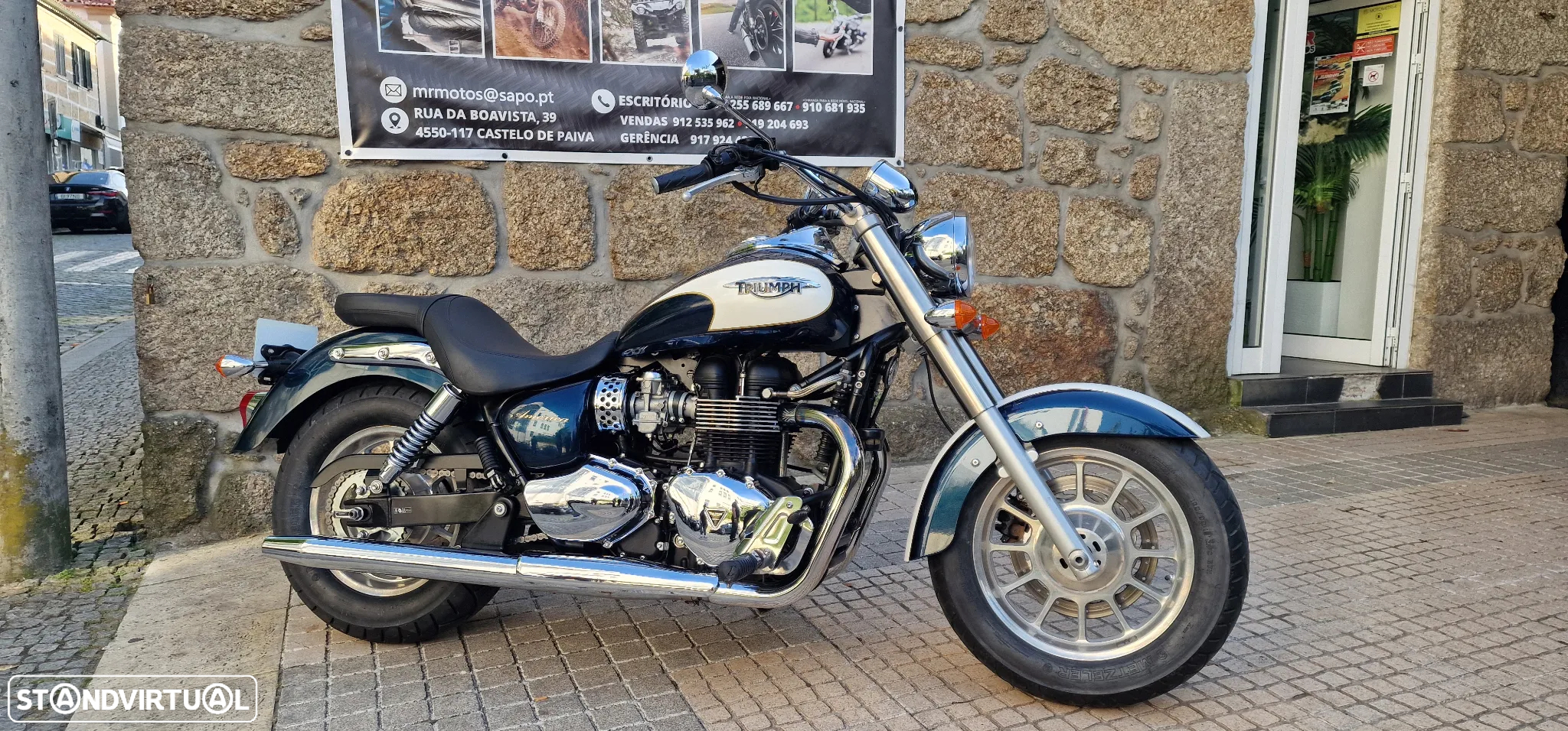 Triumph Bonneville America - 2